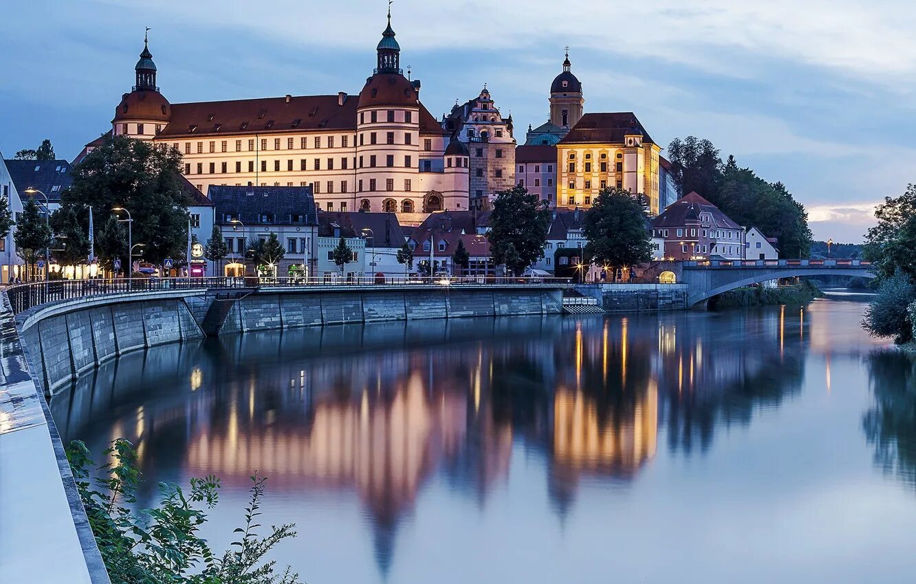 Регенсбург бавария. Germany photos. Germany photos. Старый город ротенбург-об-дер-таубер. Замок кохем.