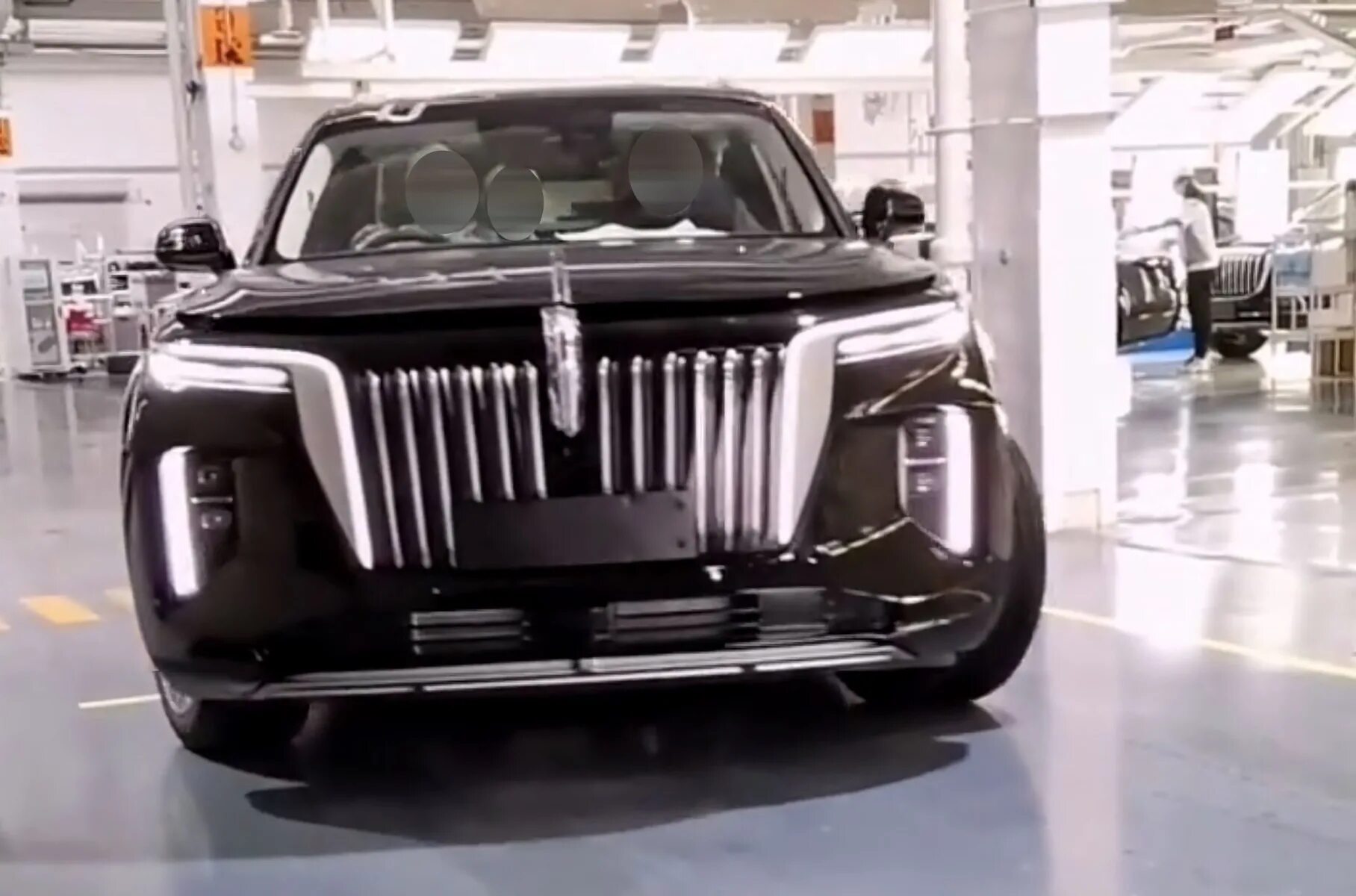 Китайский Rolls-Royce Hongqi e-hs9. Китайский Роллс Ройс джип. Hongqi e115 SUV. Китайский Роллс Ройс электромобиль. Тест драйв hongqi