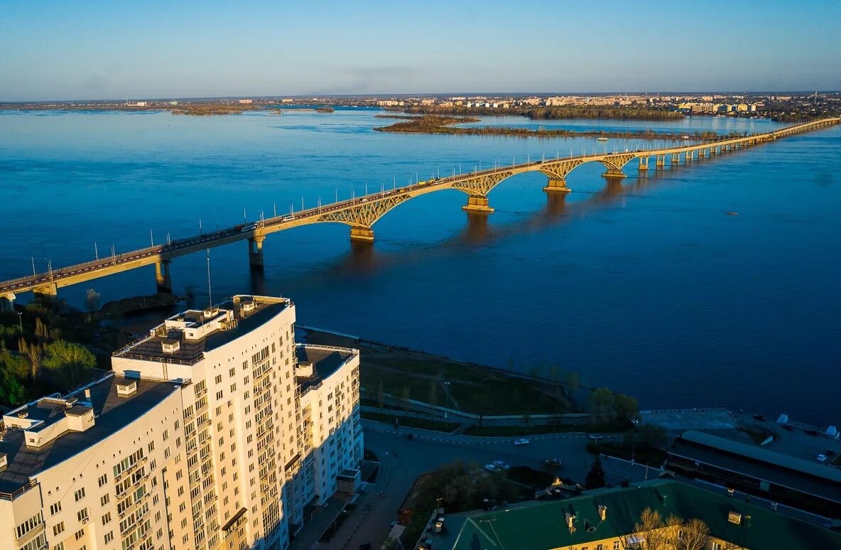 Волга мост Саратов. Мост Саратов Энгельс. Волга Энгельс мост. Мосты через Волгу в Саратовской области в Энгельсе. Саратовская 21 энгельс