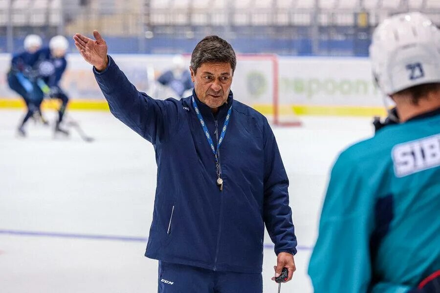 Кто будет главным тренером сибири. Мартемьянов тренер хк Сибирь.