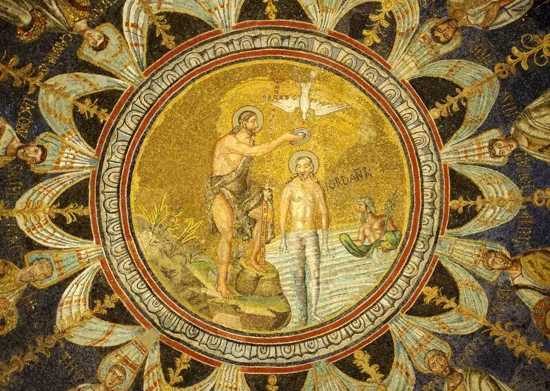 Мозаика апсиды церкви санта пуденциана в риме. Арианский баптистерий мозаика. Оранта фреска катакомбы св присциллы в риме 3 в. Христианство 5 век. Росписи катакомб святых петра и марцеллина.