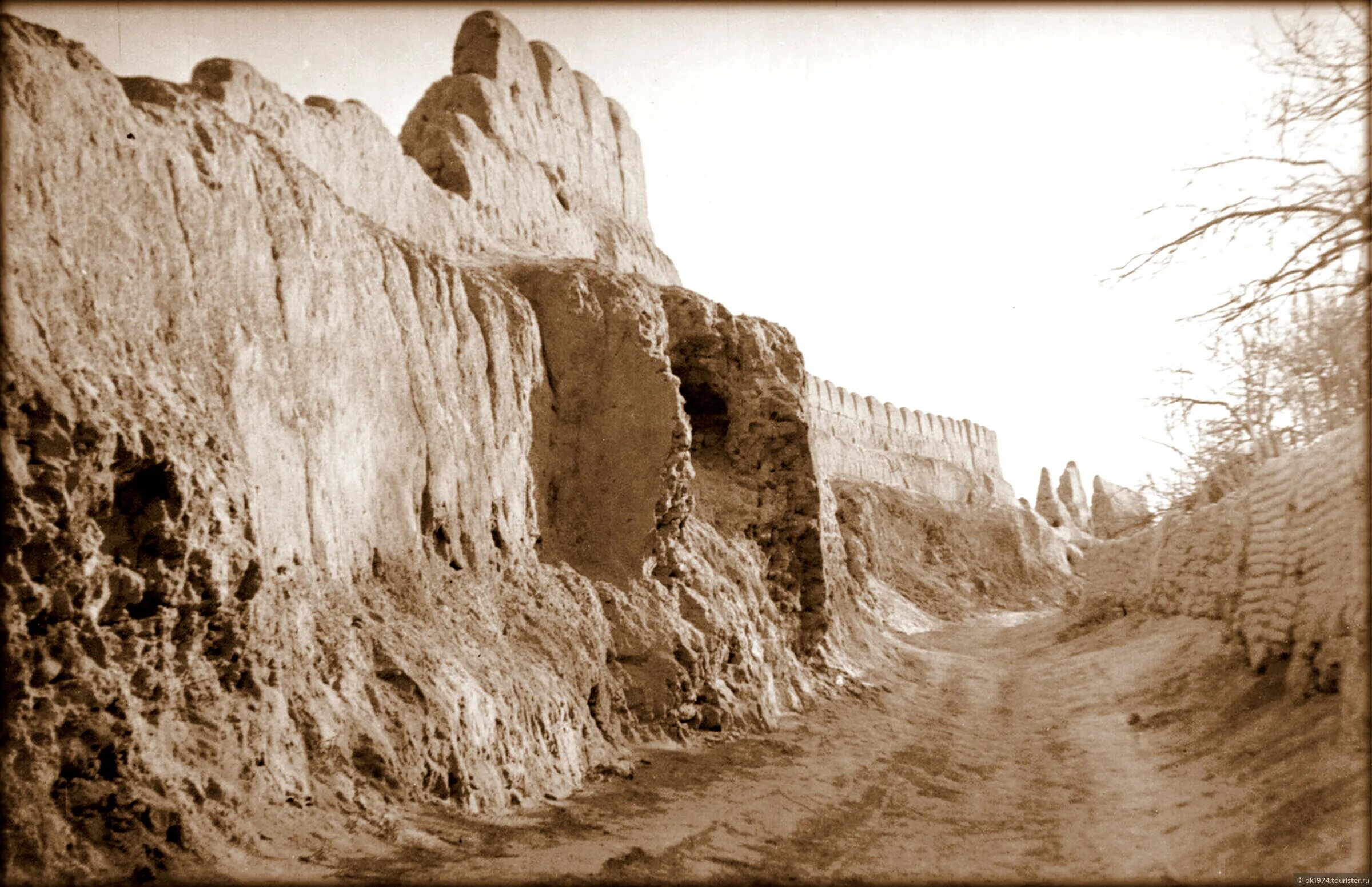 Александрия эсхата. Эсхата александрия музей. Худжанд александрии таджикистана. Крепость хисар таджикистан. Худжанд александрия эсхата ходжент ленинабад таджикистан.