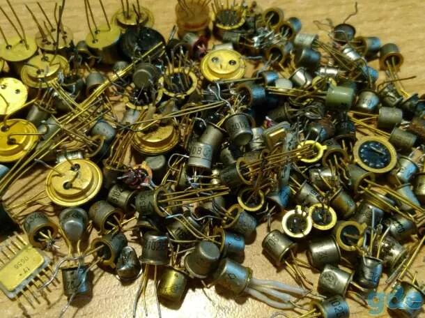 2п904а лом радиодетали волга. Советские радиодетали d485. Радиодеталь н5в2z13 драг металл. Радиодетали. Дорогие радиодетали.