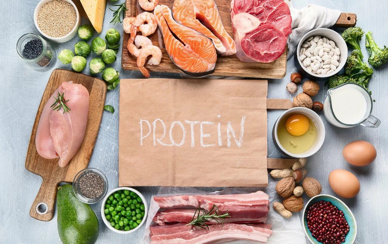 Красивые продукты. Продукты богатые клетчаткой. Питание. Many people think that food. Полезная еда.