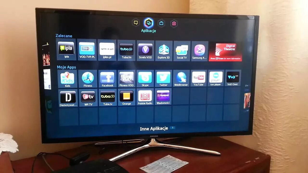 Телевизор samsung авито. Samsung ue40h6200 Smart TV. Телевизор самсунг смарт ТВ 40 дюймов. Smart Samsung ue32f6400. Samsung 6400 Smart TV.