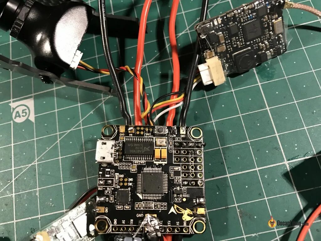 Симуляция полетного контроллера в betaflight. Betaflight 4.4. nrf24l01 радиоуправление. betaflight реверс моторов. betaflight beerotor f3.