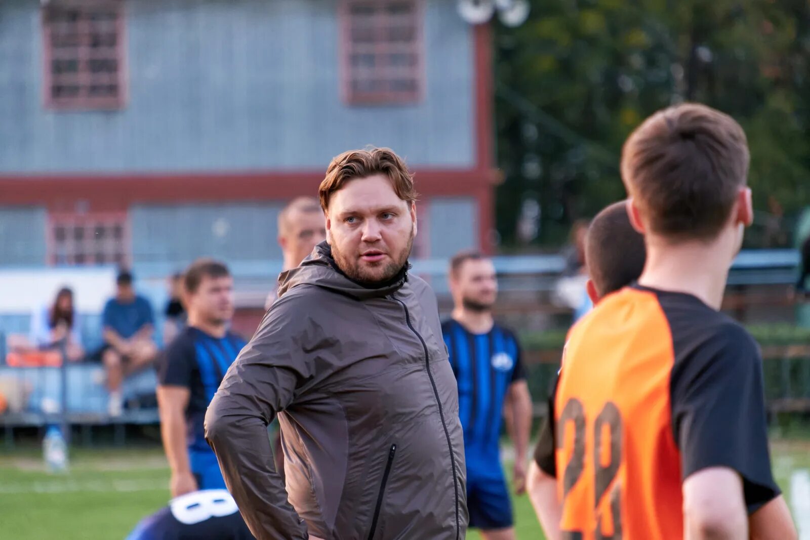 Ффбго. Ффбго. Ффбго. Ффбго. Соревнования по футболу кожаный мяч.