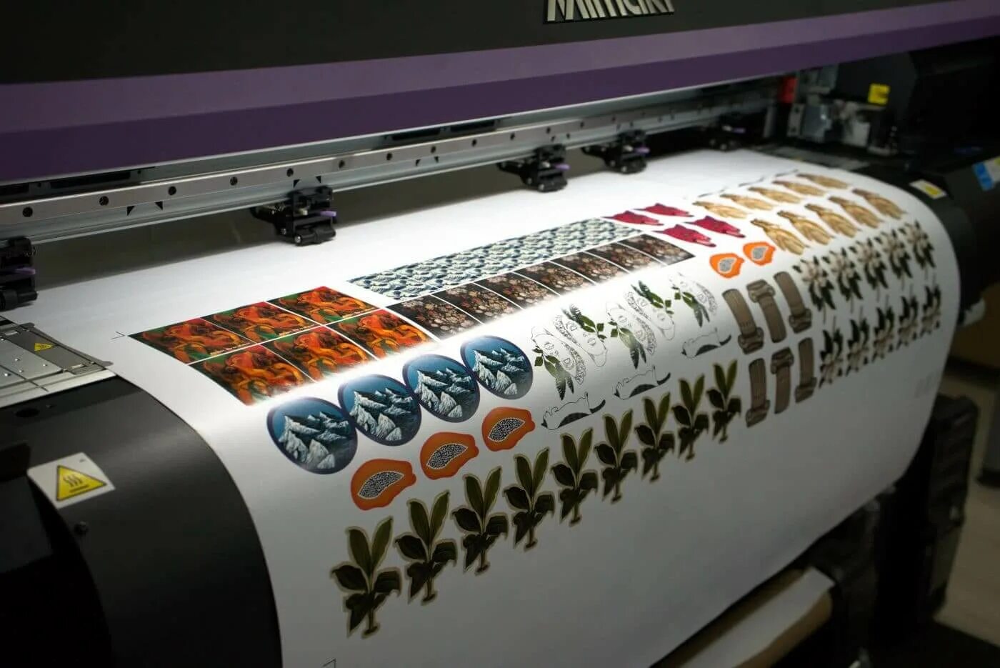 Типография пленка. Широкоформатная печать наклеек. Типография пленка. Типография пленка. Типография пленка.