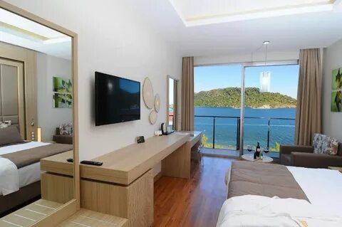 Sea side room