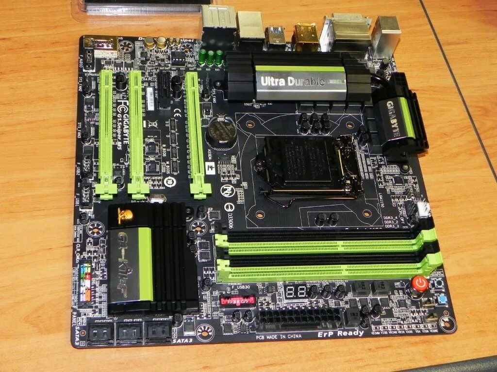 Gigabyte g5 4050. Материнская плата gigabyte g1.sniper z87. g1 sniper 5. материнская плата х79 турбо.