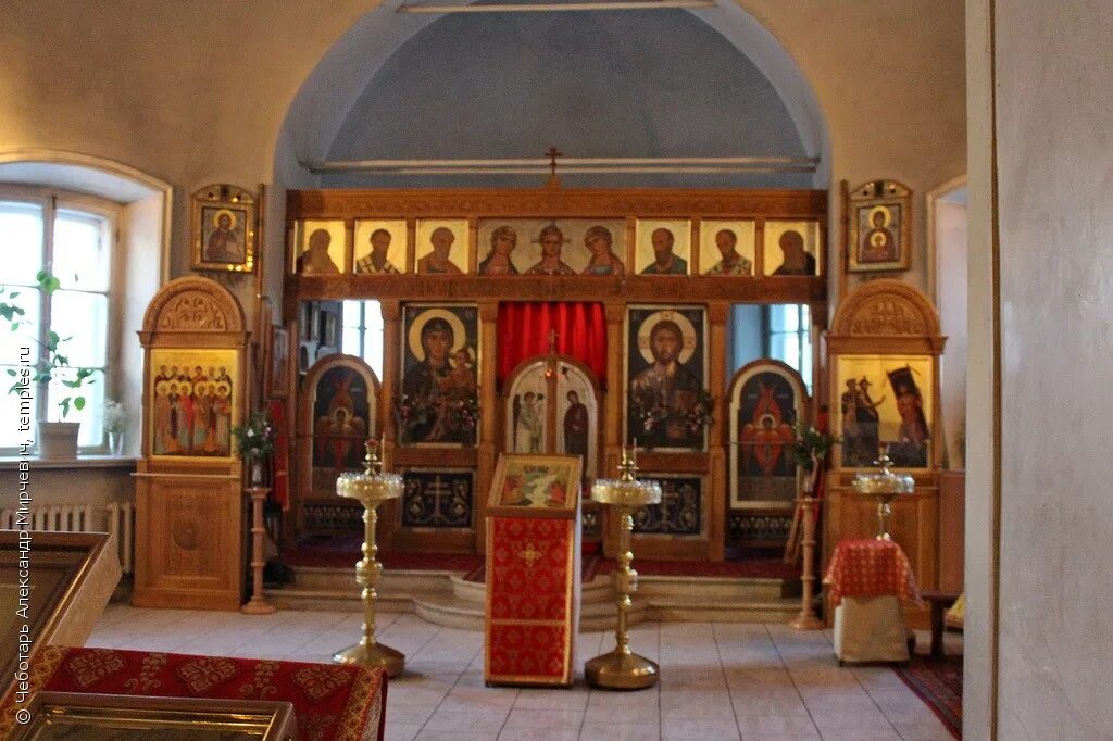 церковь николая чудотворца в кленниках. косьмы и дамиана на маросейке настоятель. расписание богослужений на троицу. храм на китай городе николая в кленниках. храм маросейка расписание.