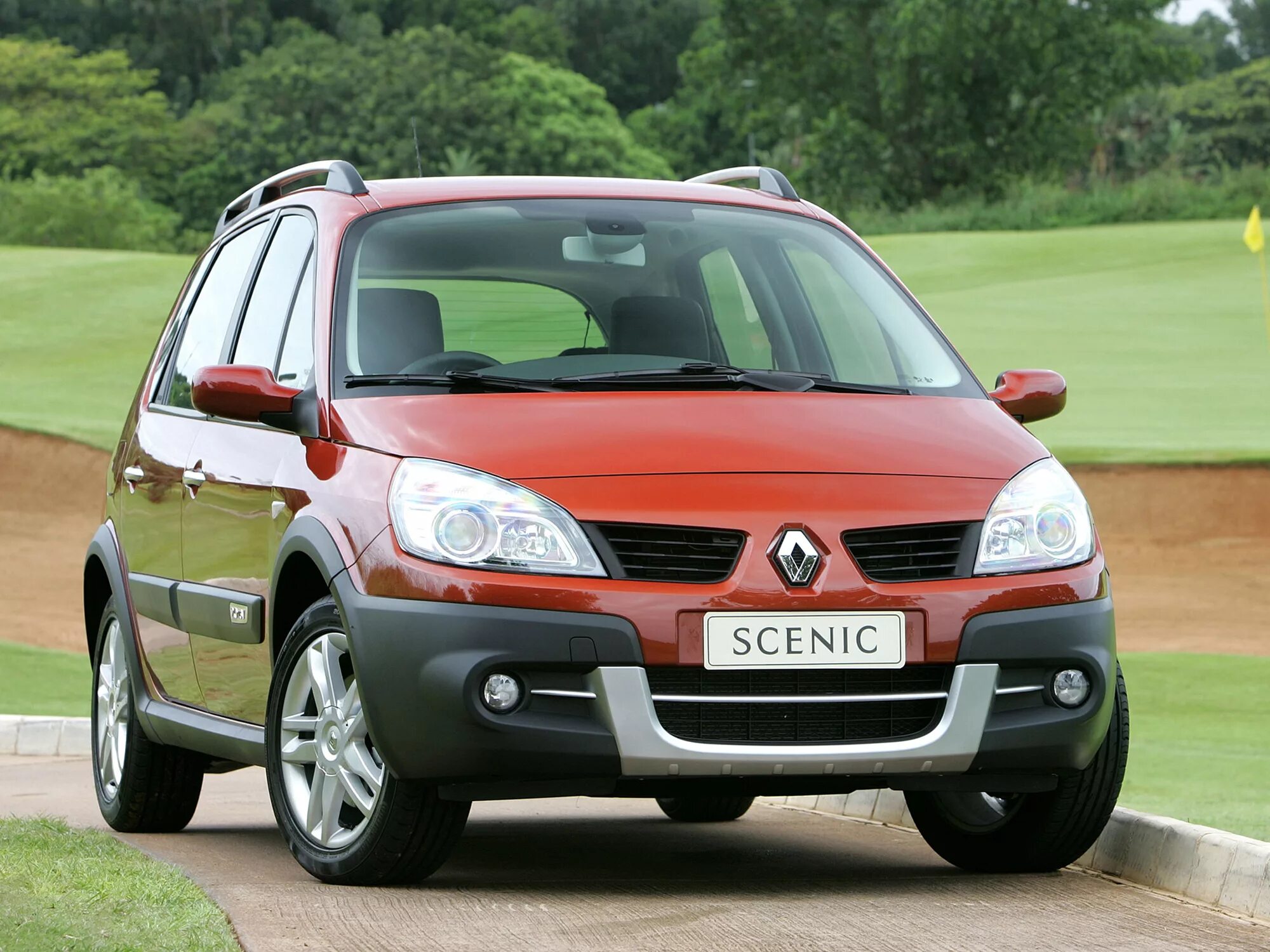 Renault scenic ii. Рено Сценик 2. Renault Scenic 2 поколение. Renault Scenic 2008. Рено Сценик 2 кросс.