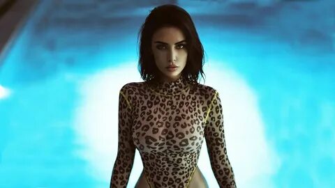 Miss deep