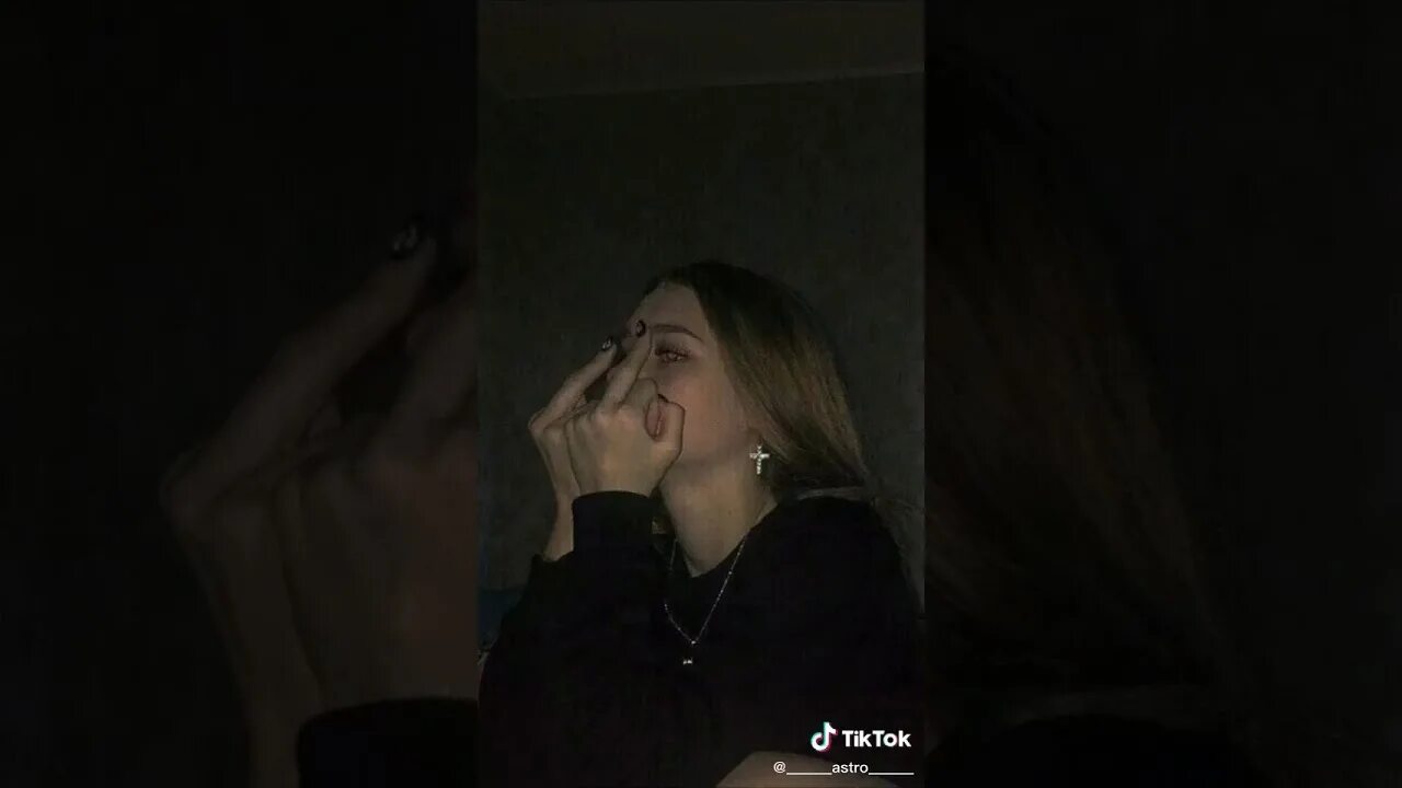 Она любила лишь грустную музыку speed