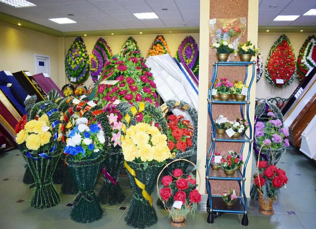 гагарина 4/1 иркутск ритуальный зал. г. магазин ритуальных услуг ольшевского 12. логотип похоронной службы золотой. нюйская ритуальный зал.