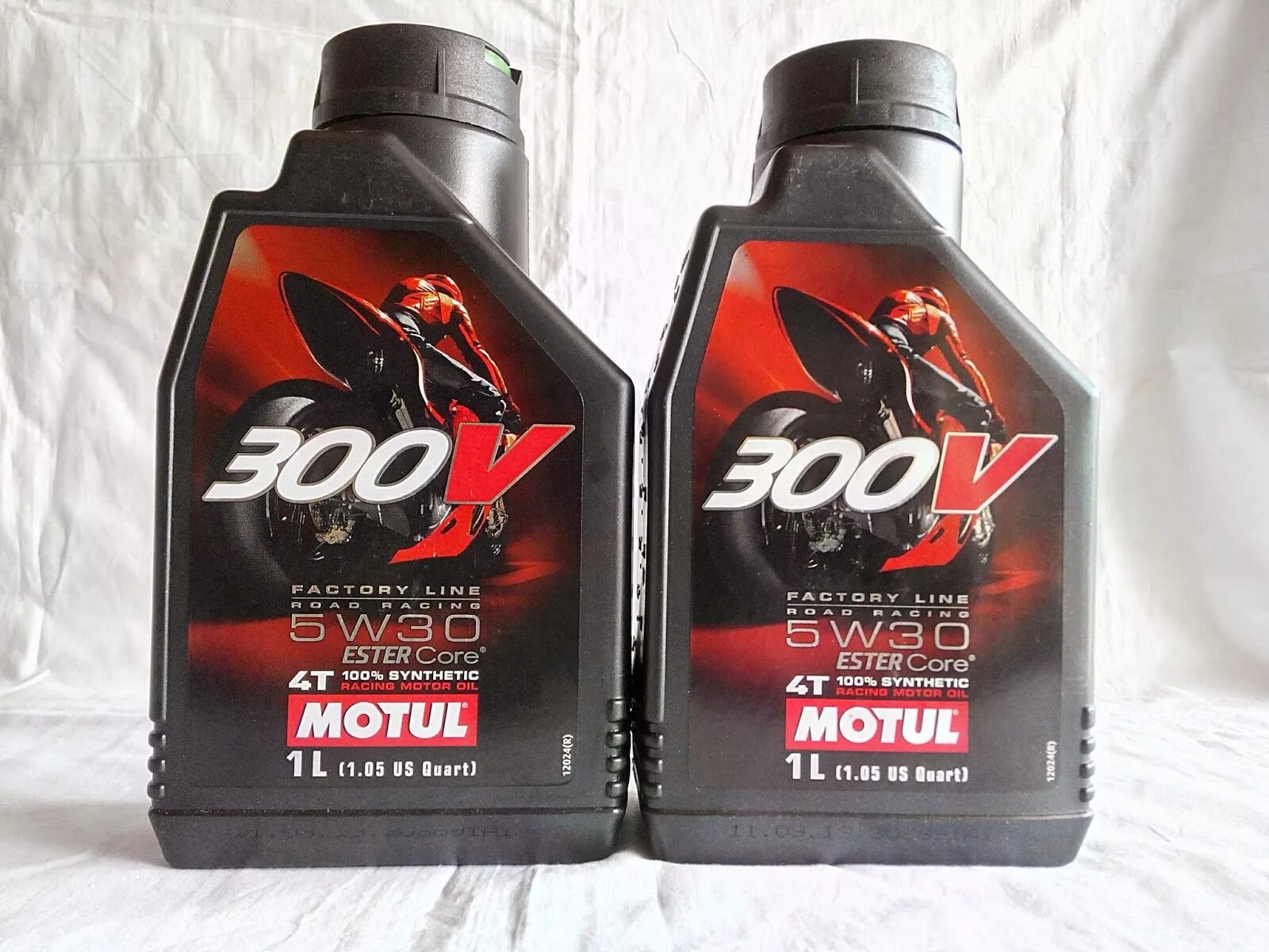 Мотюль 300v 800 артикул. Motul 300v 5w40 три канистры. Motul 101125. Jotul f3 td. Как проверить масло мотюль