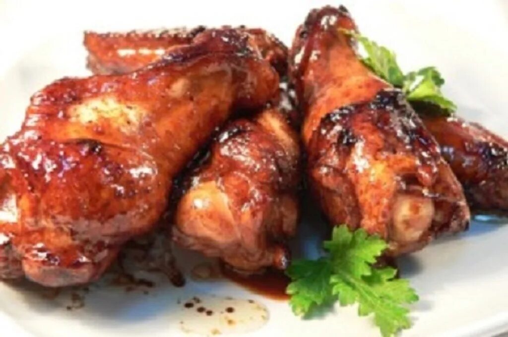 курица приготовленная.