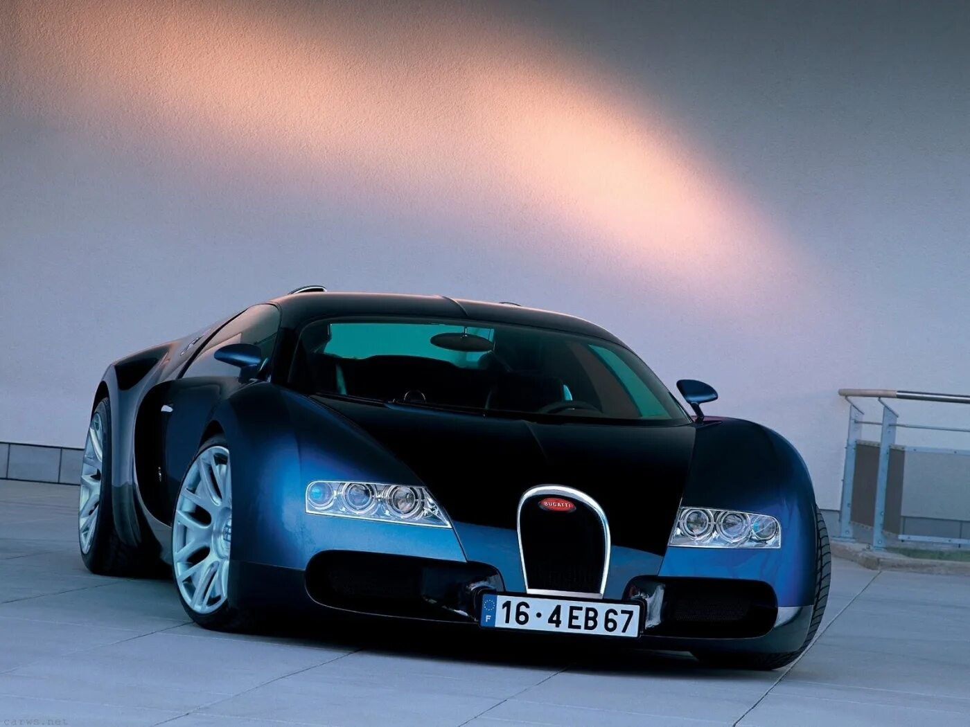 Автомобиль 18. Bugatti EB 18/4 Veyron Concept. Бугатти 2001. Бугатти Вейрон 1999. Bugatti EB Veyron 16.4.
