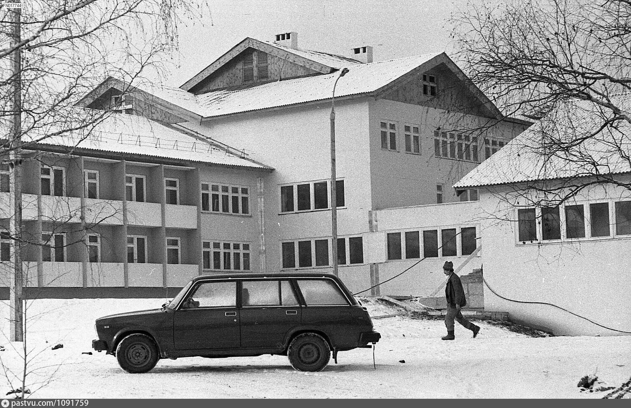 Красноярский госпиталь ветеранов. Госпиталь ветеранов Иркутск Юбилейный. Г.Красноярск госпиталь ВОВ. Госпиталь ветеранов .город Иркутск.микрорайон Юбилейный. Дзержинск госпиталь ветеранов 1940 год.