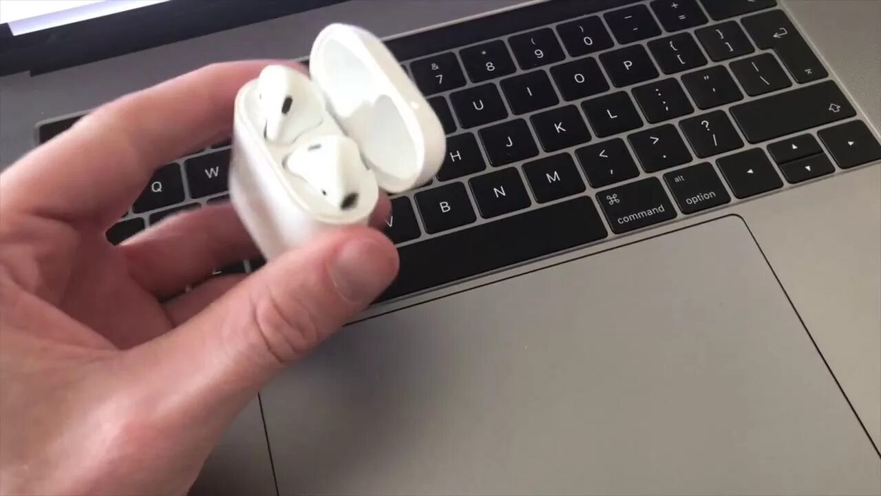 Šiplijs badā Barters airpods mac Izturīgs Kakadu palikt