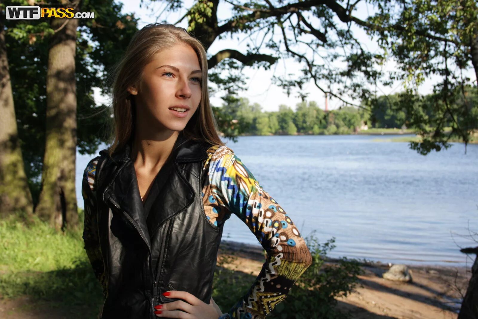 Актрисы pass. Пикаперы и две красивые блондинки. Wtf пикап. Wtf пикап. Актрисы pass.