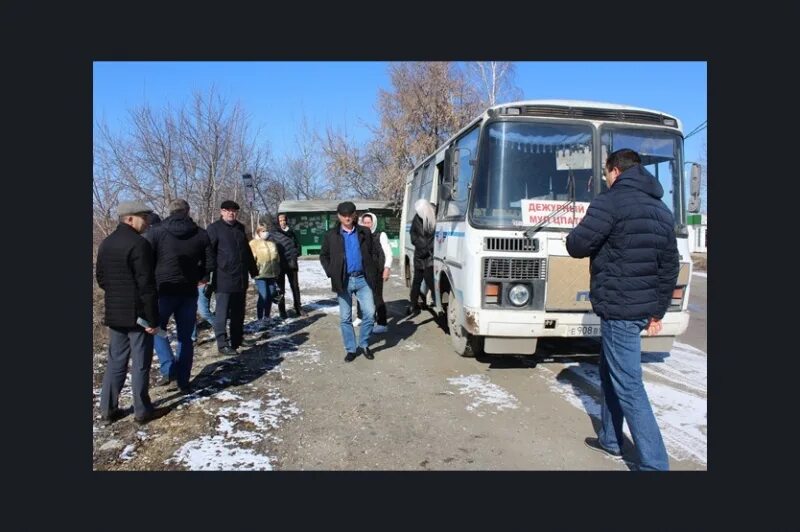 Такси в кирове. 10. Иркутск дальнобойщики. Вакансии водитель новосибирская область. Вакансии водитель новосибирская область.