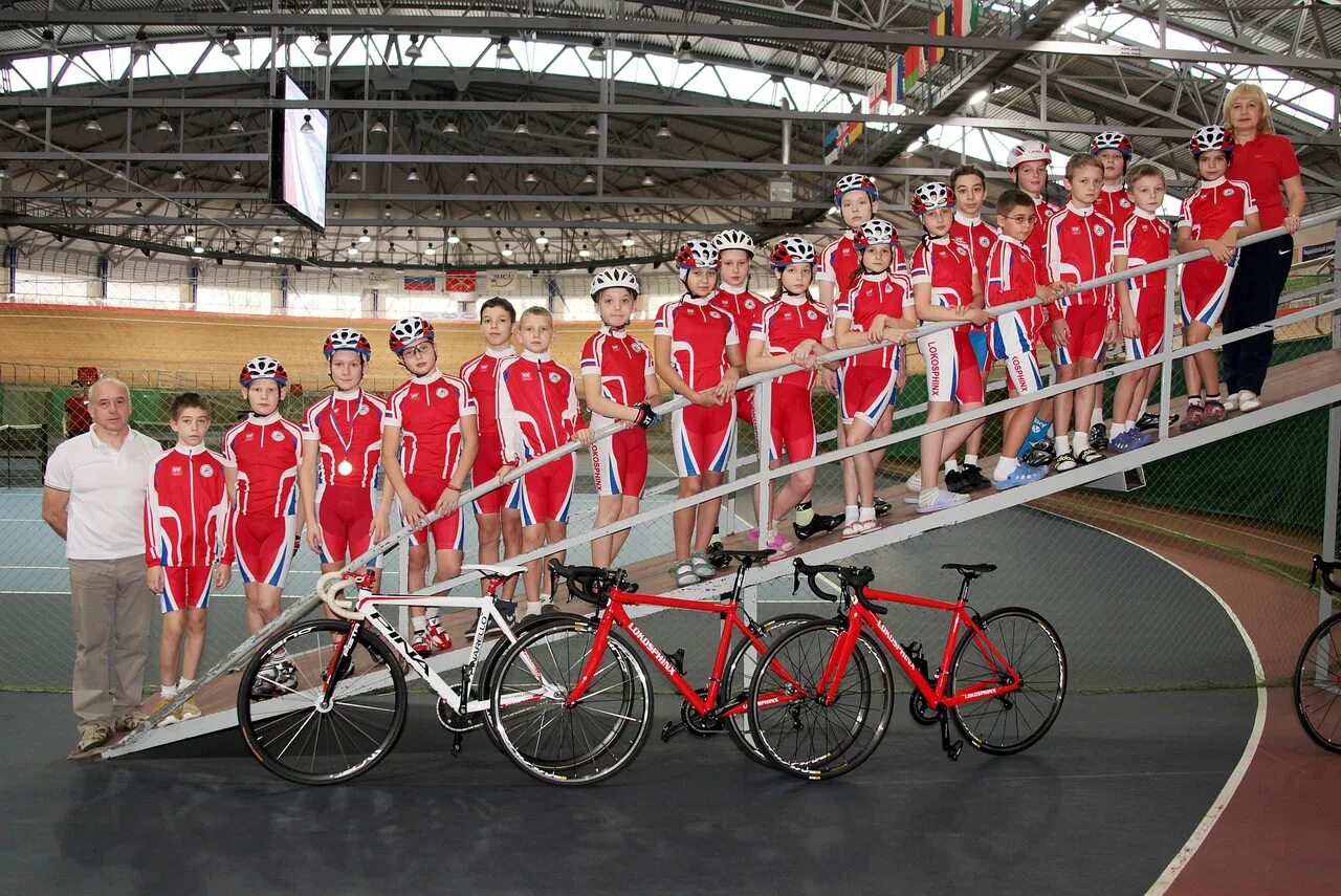 Сшор 7 кемерово легкая атлетика. Сшор по лвс. Сшор по лвс. Школа олимпийского резерва пенза бокс пенза. Василиса голопридова лыжные гонки.