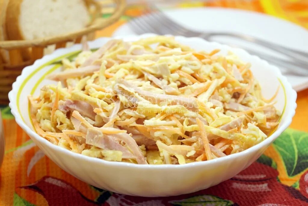 Рецепт салата блинный с курицей классический