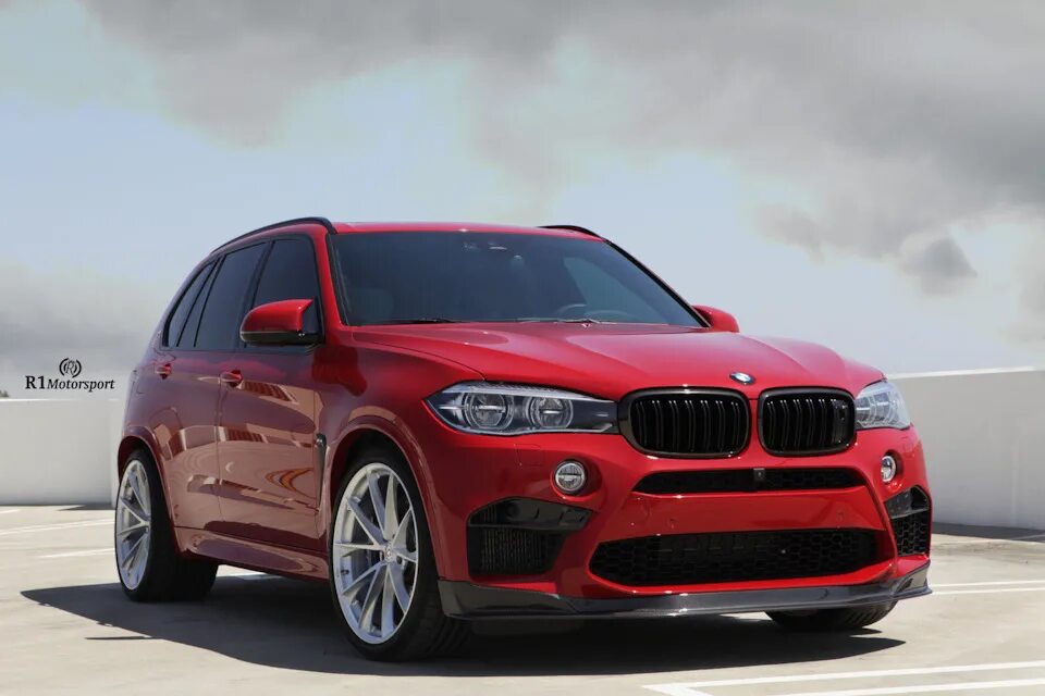 X 5 x 1 48. BMW x5m красный. BMW x5m 2021. BMW x5 f15 Red. BMW x5 f15 красный.