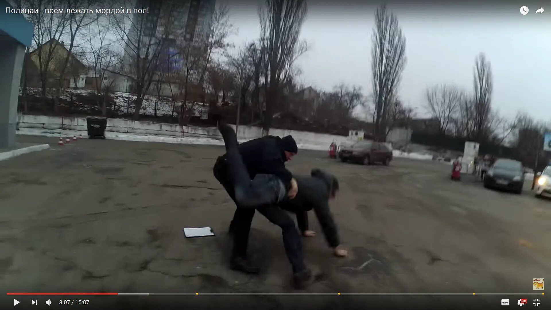 Злой нигер мем. Белки смешные с надписями. Всем лежать работает омон. Всем лежать мордой в пол. Всем лежать мордой в пол.