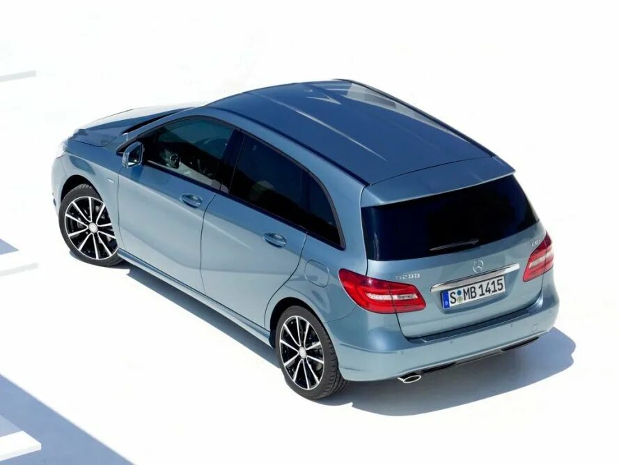 Mercedes b class w246. Mercedes benz b200. Mercedes b200 w246. Mercedes b200 w246. Mercedes b class w246.