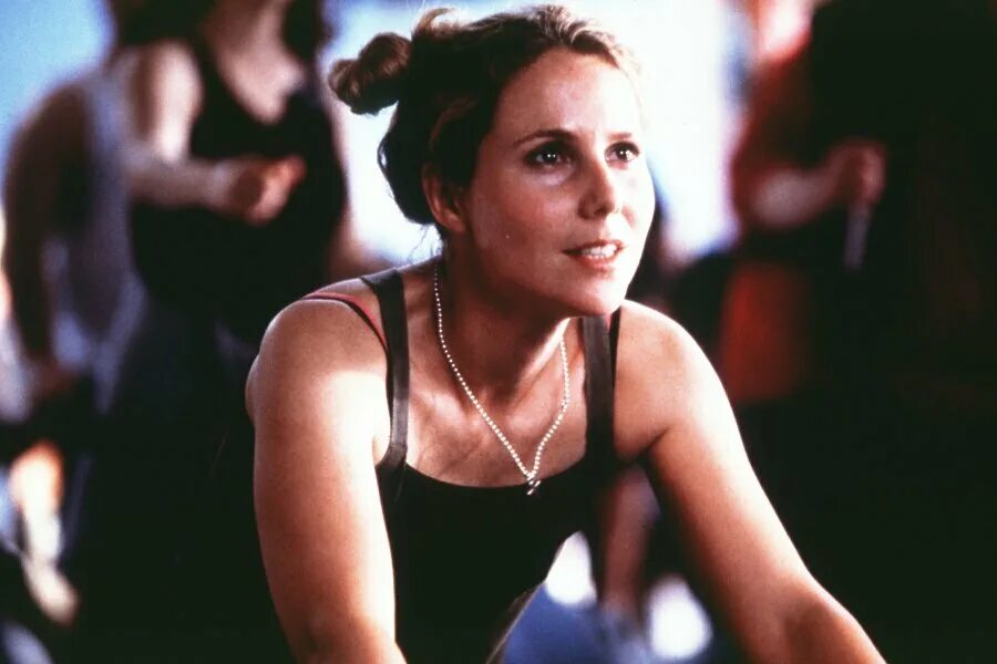 хью грант 2001. рене зеллвегер бриджит джонс. дневник бриджет джонс 2001 кадры. бриджит 2001. рене зельвегер бриджит джонс.