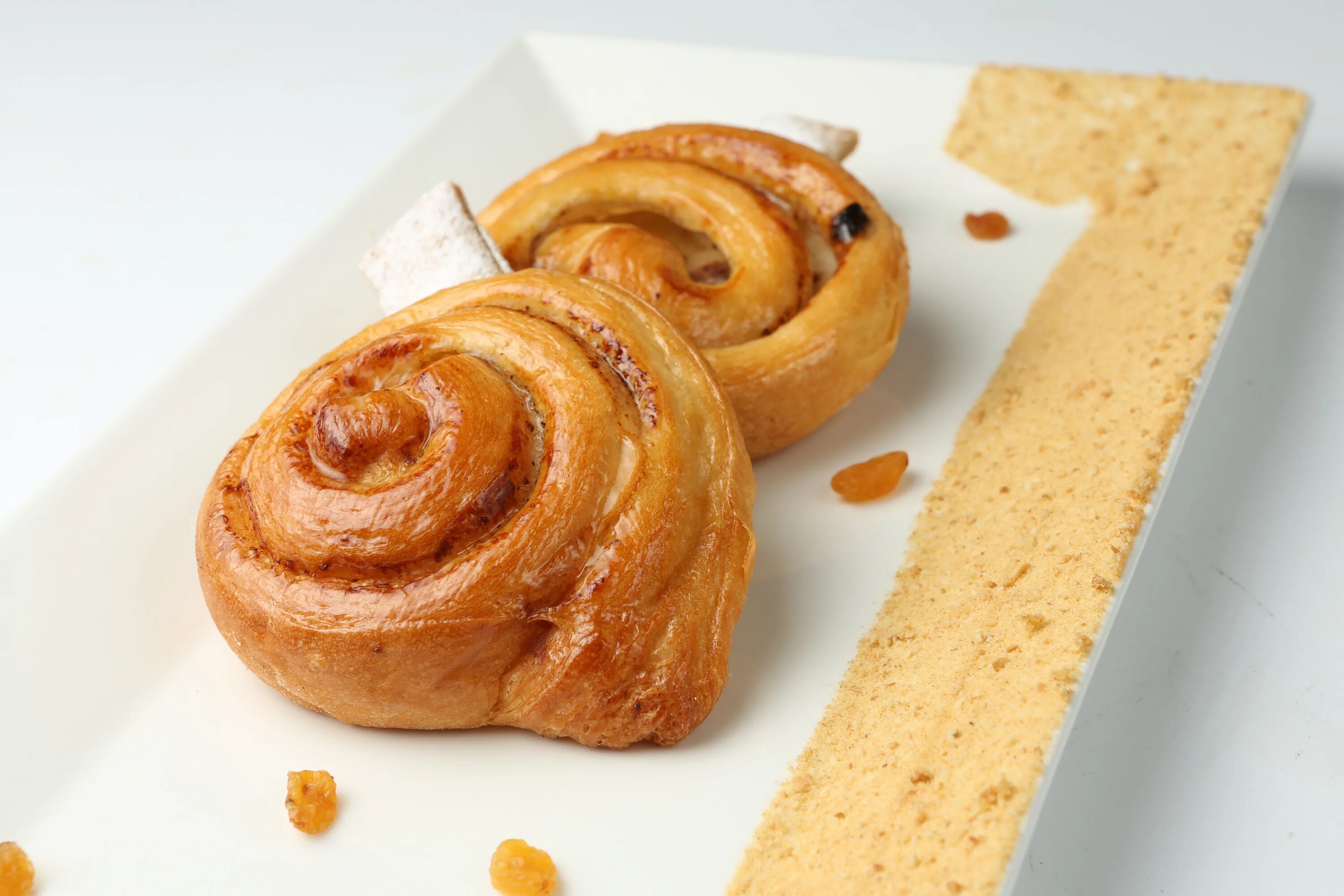 Синамон это. Синнамон. синамон герол. roll cinnamon roll. улитка ванильная.