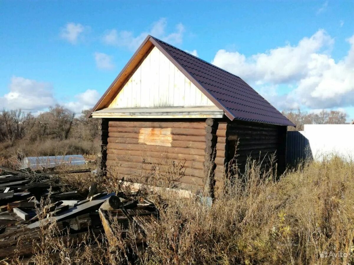 Купить старая бинарадка. Дом в Бинарадке. Старая Бинарадка. Дача Старая Бинарадка Самарская область. Гостиничный дом Кристалл в селе Старая Бинарадка.