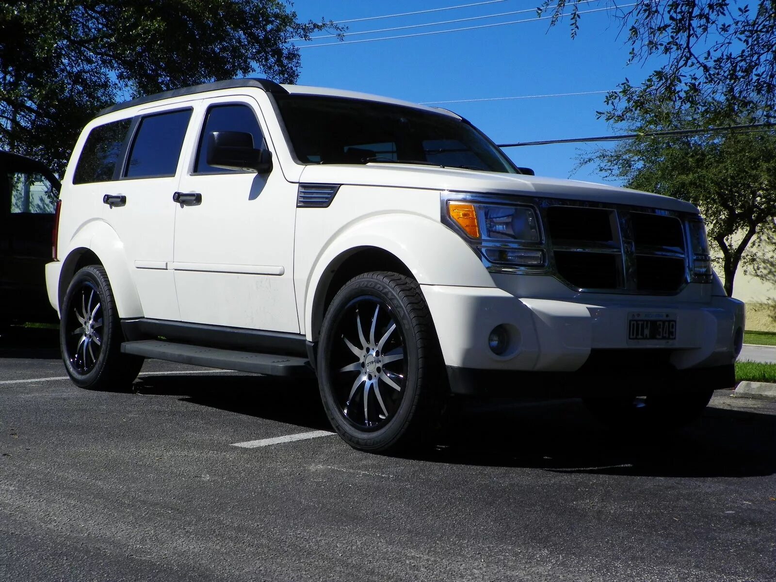 Dodge nitro. Dodge Nitro 2011. Додж нитро 4х4. Додж нитро 2007 черный. Dodge Nitro 2017.