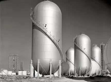 Tank building