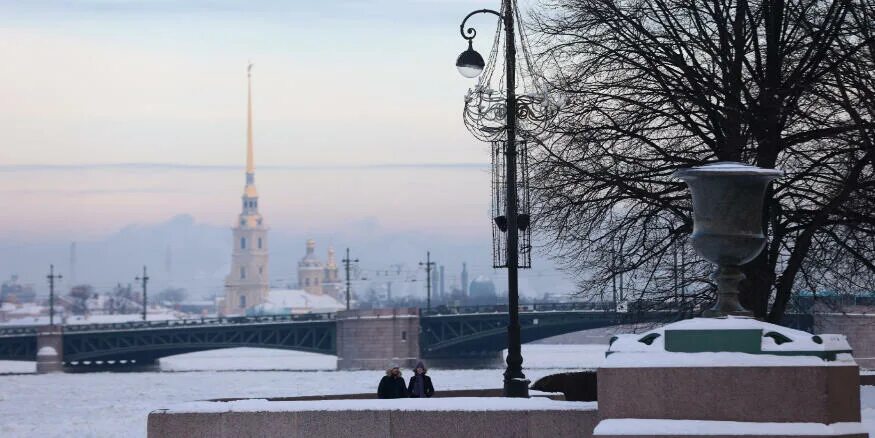 Ветер 15 января. 28 Февраля Петербург. Желтый уровень ветра. Жёлтый уровень опасности в Петербурге. Желтый уровень погодной опасности в СПБ.