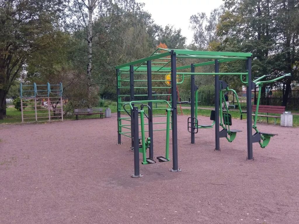 петербург спортивные площадки. стадион в мурино. петербург спортивные площадки. спортивная площадка в токсово. крытые уличные спортивные площадки.
