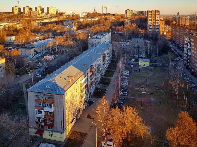 Ул м горького ижевск. Горького 162 Ижевск. Ижевск улица Автозаводская. М Горького 164 Ижевск. М Горького 162 Ижевск.