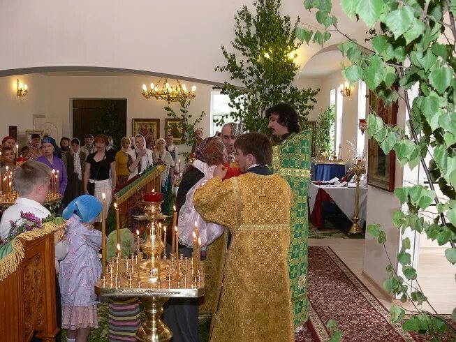 с престольным праздником скоропослушница. чурилково домодедовский район. храм скоропослушницы на ул ломоносова воронеж. храм в честь иконы божией матери скоропослушница тольятти. церковь скоропослушница краснодар.