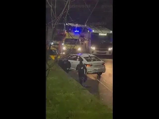 Сайт чп сочи. Авария в сочи мотоцикл и легковушка.