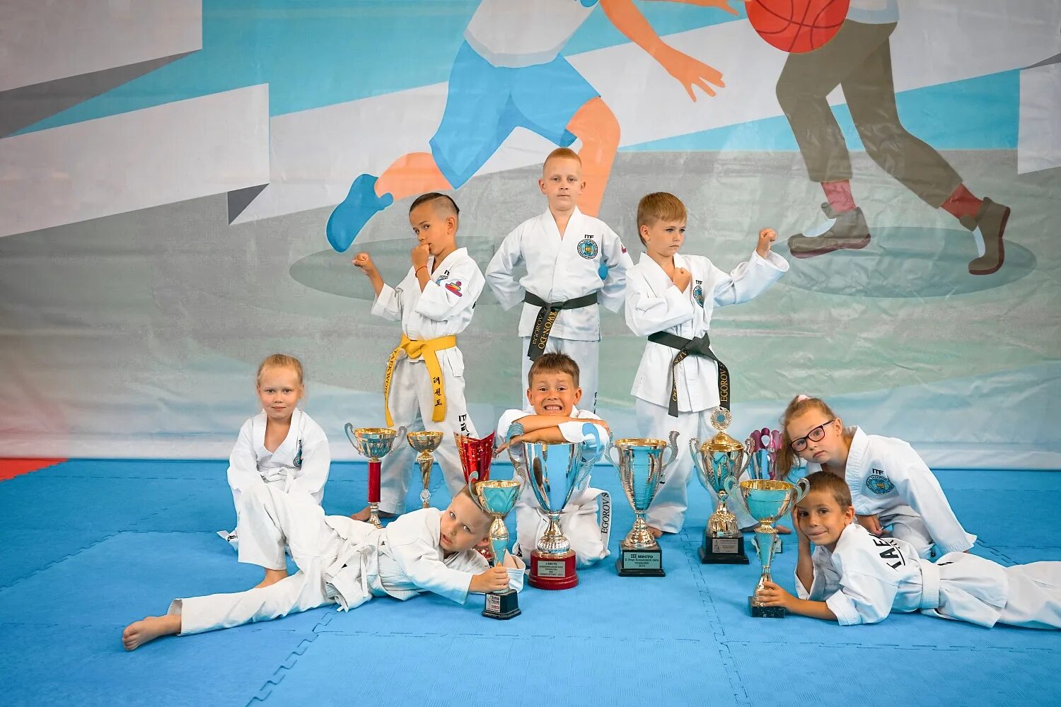 Секция боевых искусств. Секция тхэквондо. Дзаншин каратэ в бутово. Самбо торнадо дмитровское шоссе. Секции для детей бутово.