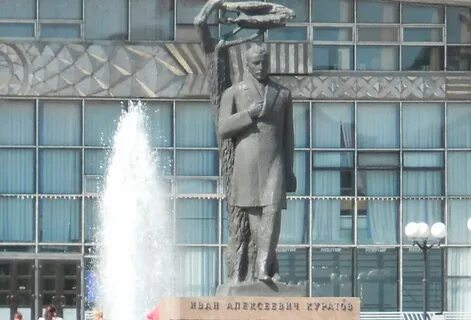 Посвятила достопримечательности