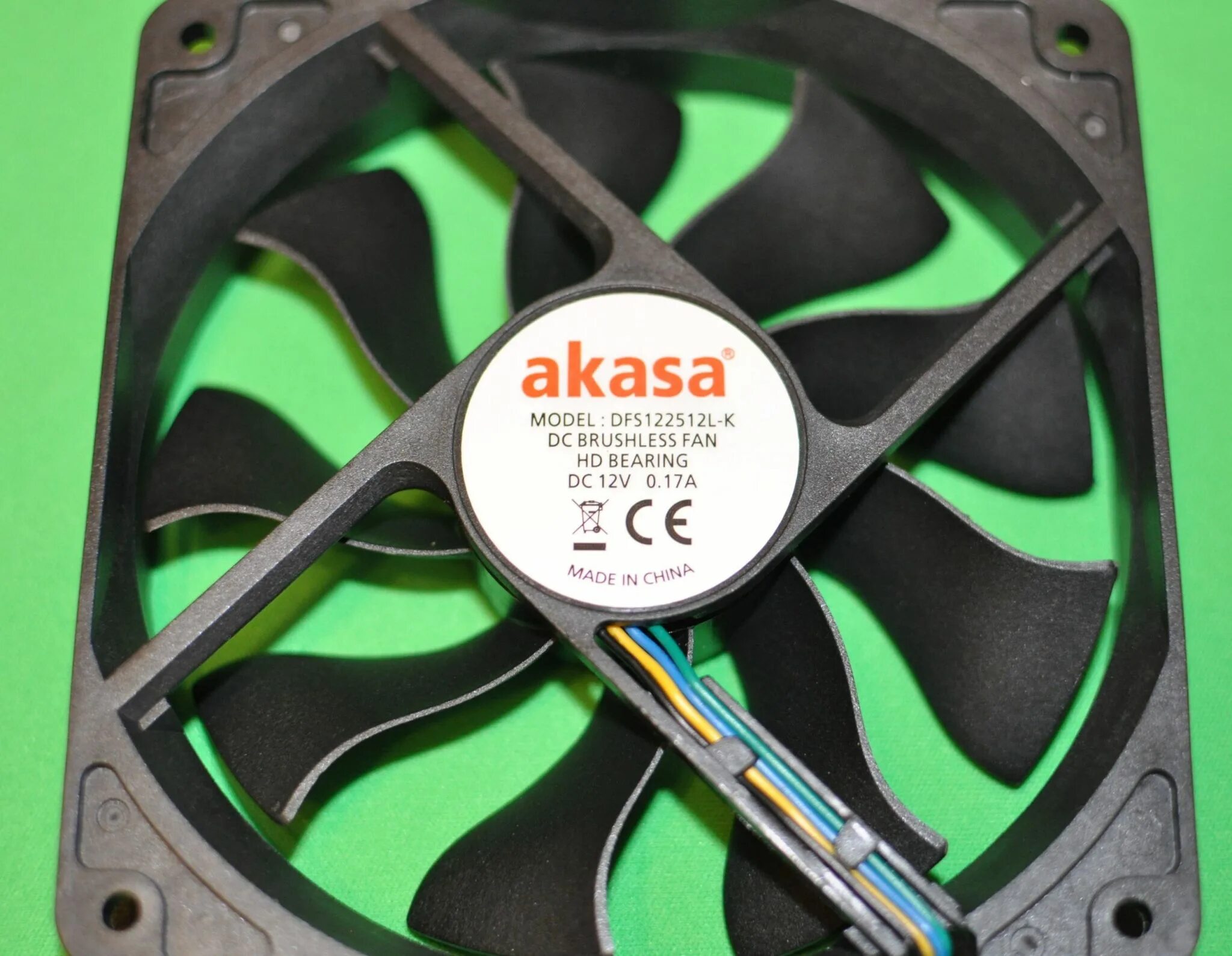 Reverse fans. AK-fn065 вентилятор Viper Black. Akasa Soho 120mm AK-fn108. 120mm Reverse Blades Fan. Akasa вентиляторы.