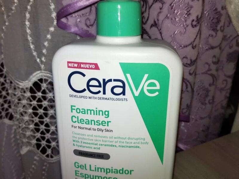 Cerave умывалка. Цераве гель очищающий 236мл. Cerave умывалка для жирной кожи. Умывалка для лица для проблемной кожи cerave. Cera ve гель для умывания.