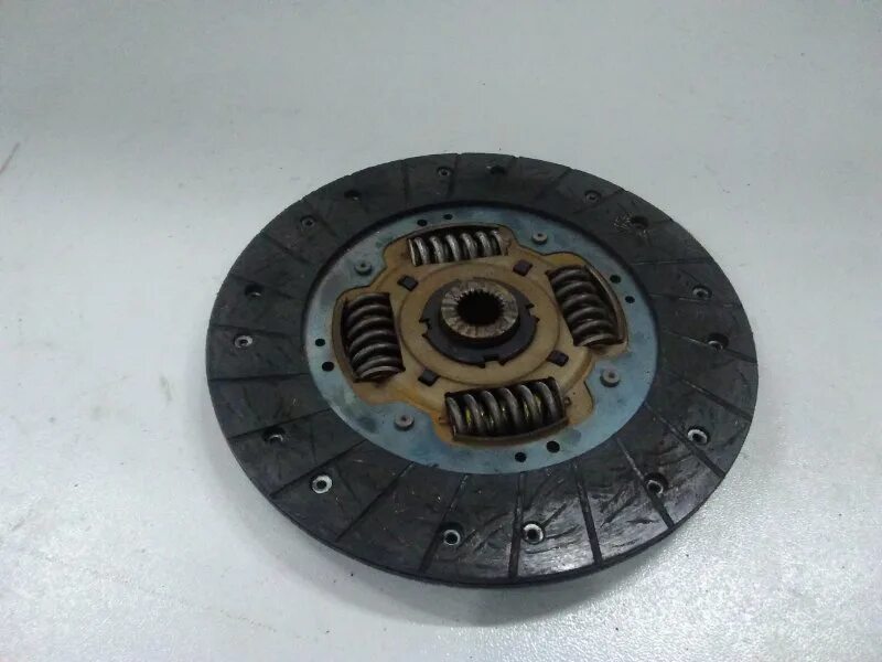 Сцепление шевроле круз 1. Диск сцепления круз. Диск сцепления шевроле круз. Комплект сцепления шевроле круз 1. Диск сцепления круз.