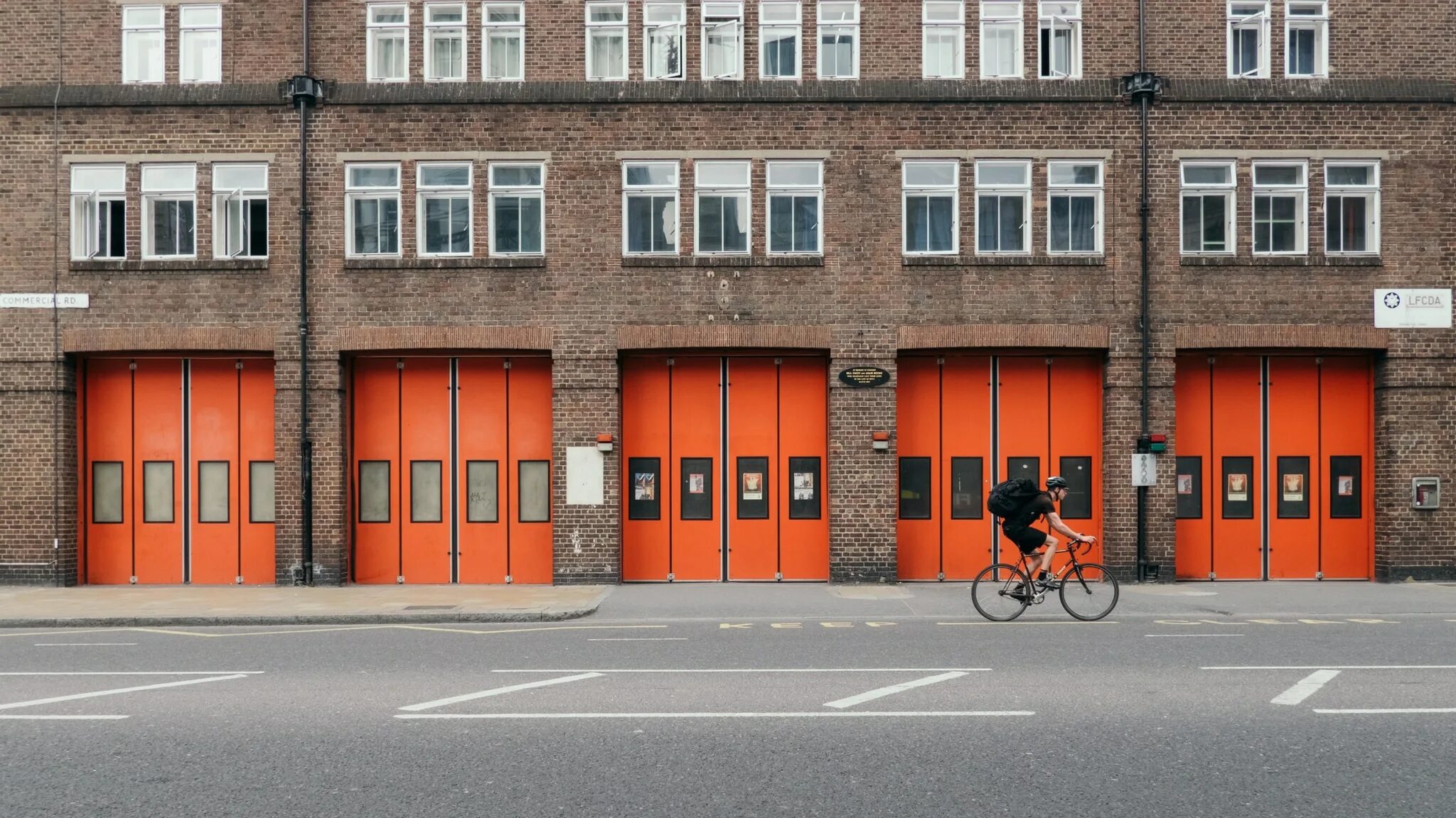 Streets windows