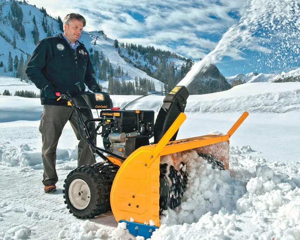 Снегоуборщик 761. Снегоуборщик бензиновый Cub Cadet 933 SWE. Снегоуборщик Krotof kc653r. Снегоуборочная машина Cub Cadet 530 SWE. Куб кадет снегоуборщик 530 SWE.