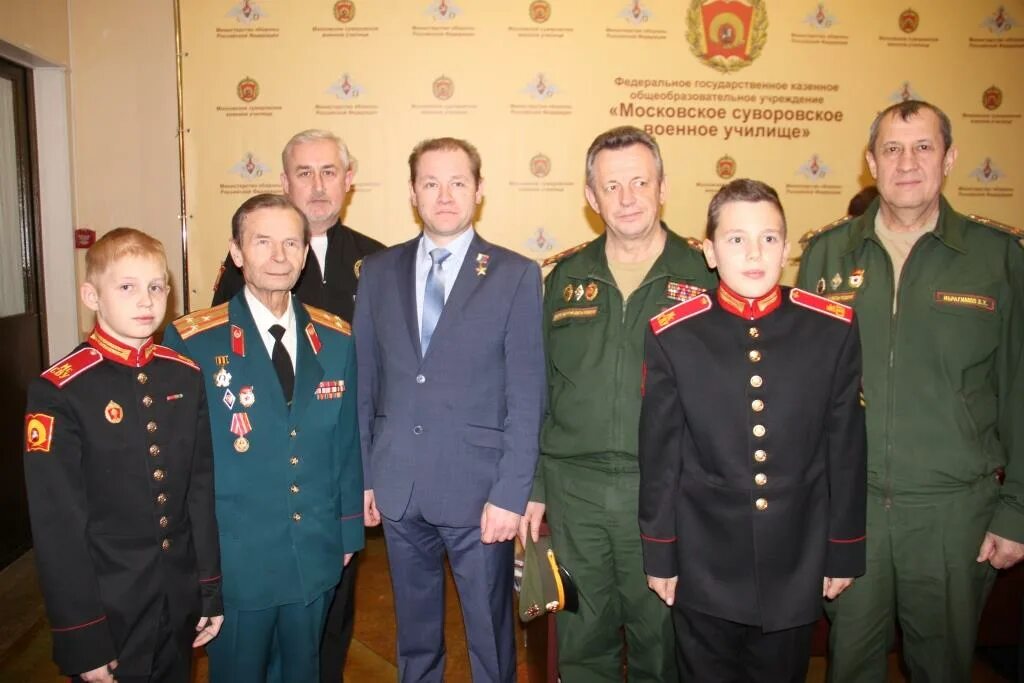 Екатеринбургское суворовское училище мокрушин. Приказ суворовское 2024. Московское училище при цска. Суворовцы выпуск. Приказ суворовское 2024.