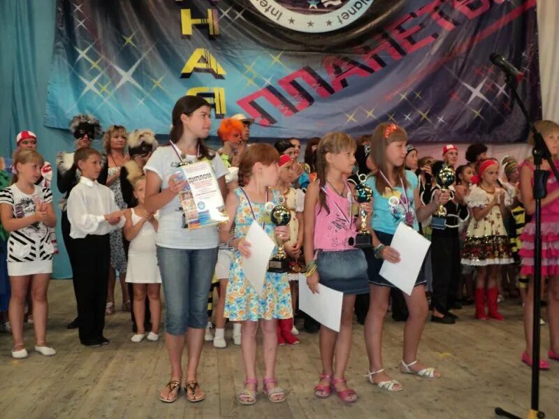 Фестиваль юность. Фестиваль звездная юность планеты в орленоке. орленок звездная юность планеты 2005. планета молодости. концерт фестиваля юность планеты 34 июня 2025.